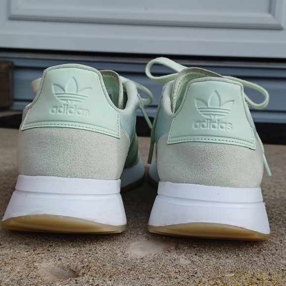 Adidas FLB runner aero green size 10 excellent used condition $35 - Picture 6 of 10